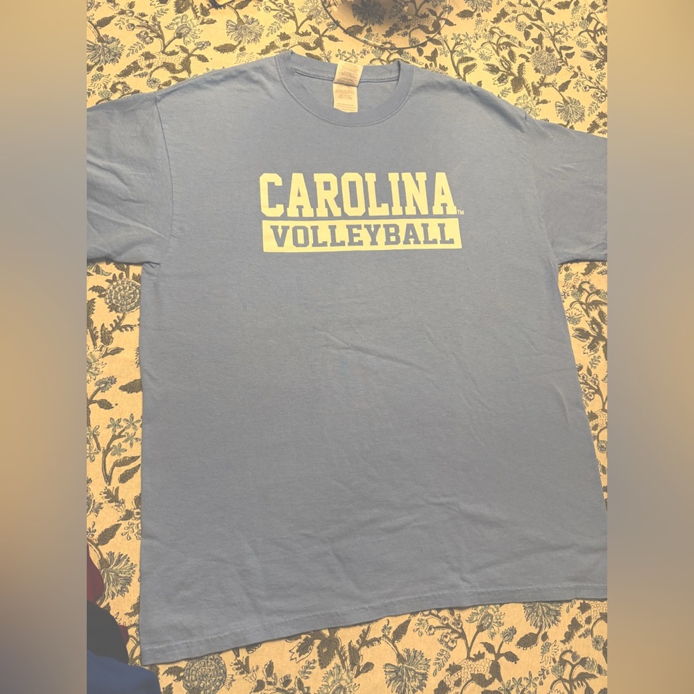 Chapel Hill volleyball camp T-shirt 🩵